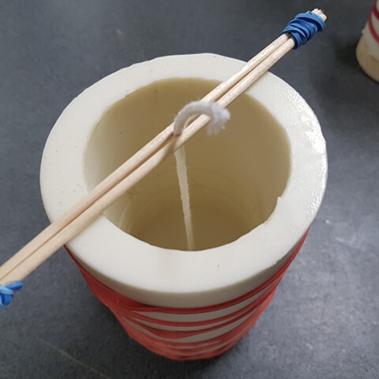 Silikonform aufstellen