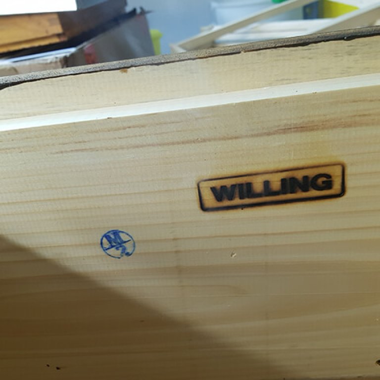 Eingebrannte Kennzeichnung